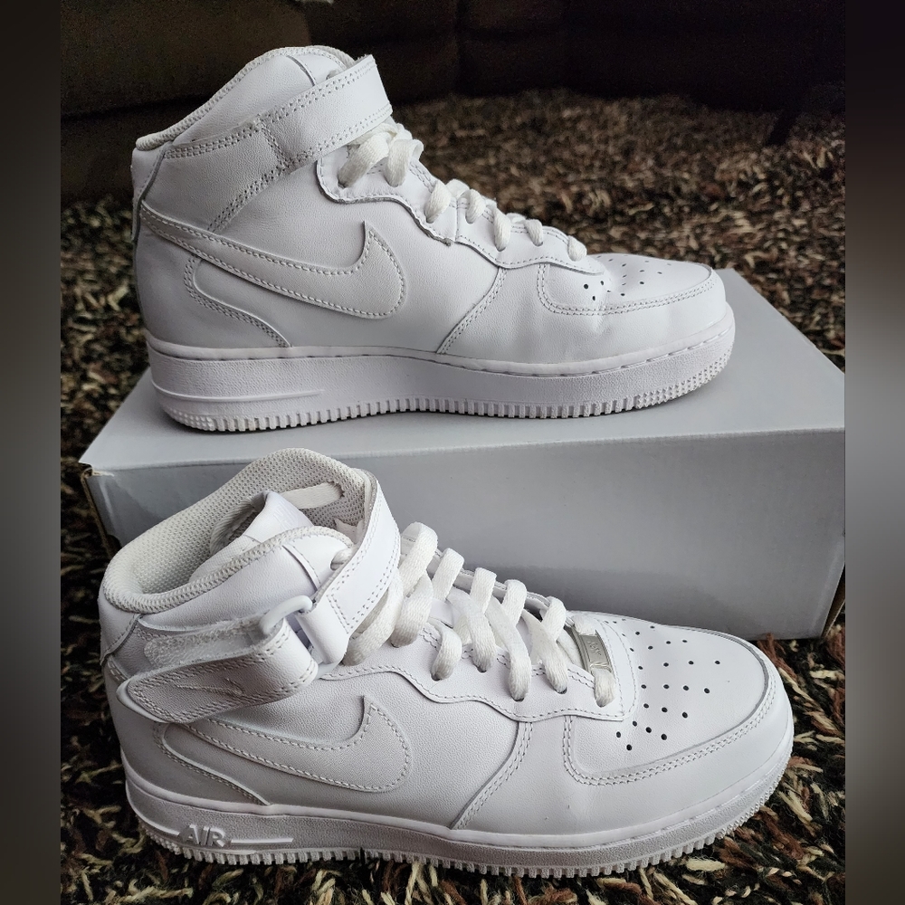 Womens Air Force 1 '07 MID
